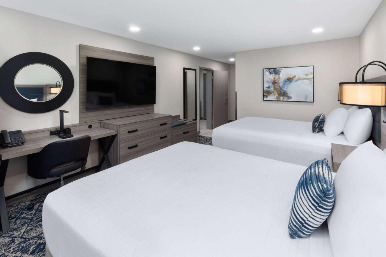 Wyndham Dfw Airport Hotell Irving Exteriör bild